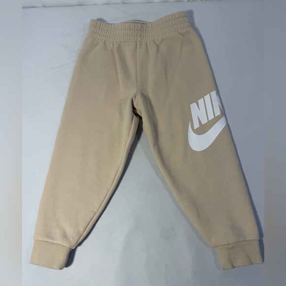 Nike Toddler Sweatsuit Set Hoodie Top Joggers Pants Beige Tan XS 4 Unisex Fleece - Picture 8 of 15